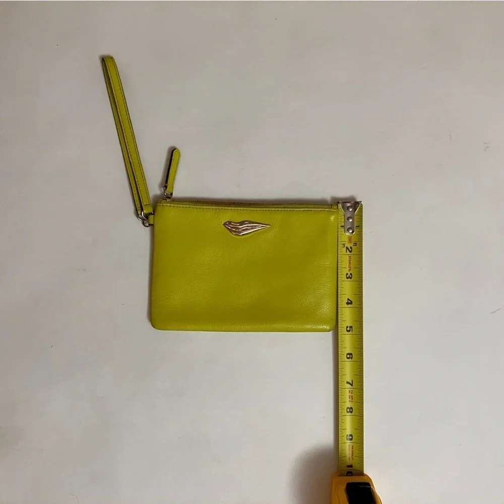 DVF “Lips” small wristlet